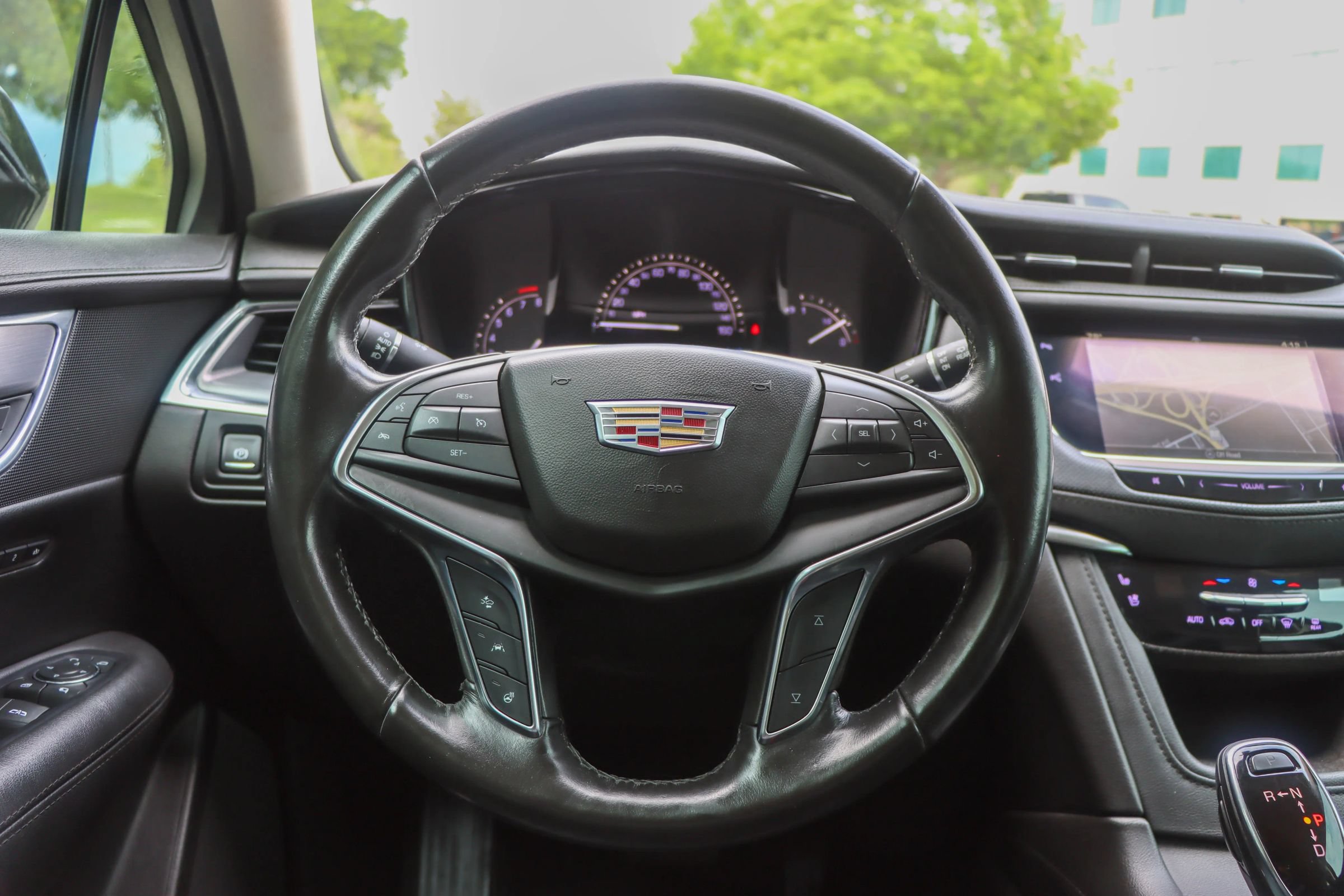 Used 2019 Cadillac XT5 Premium Luxury w/ Driver Assist Package FWD image 28