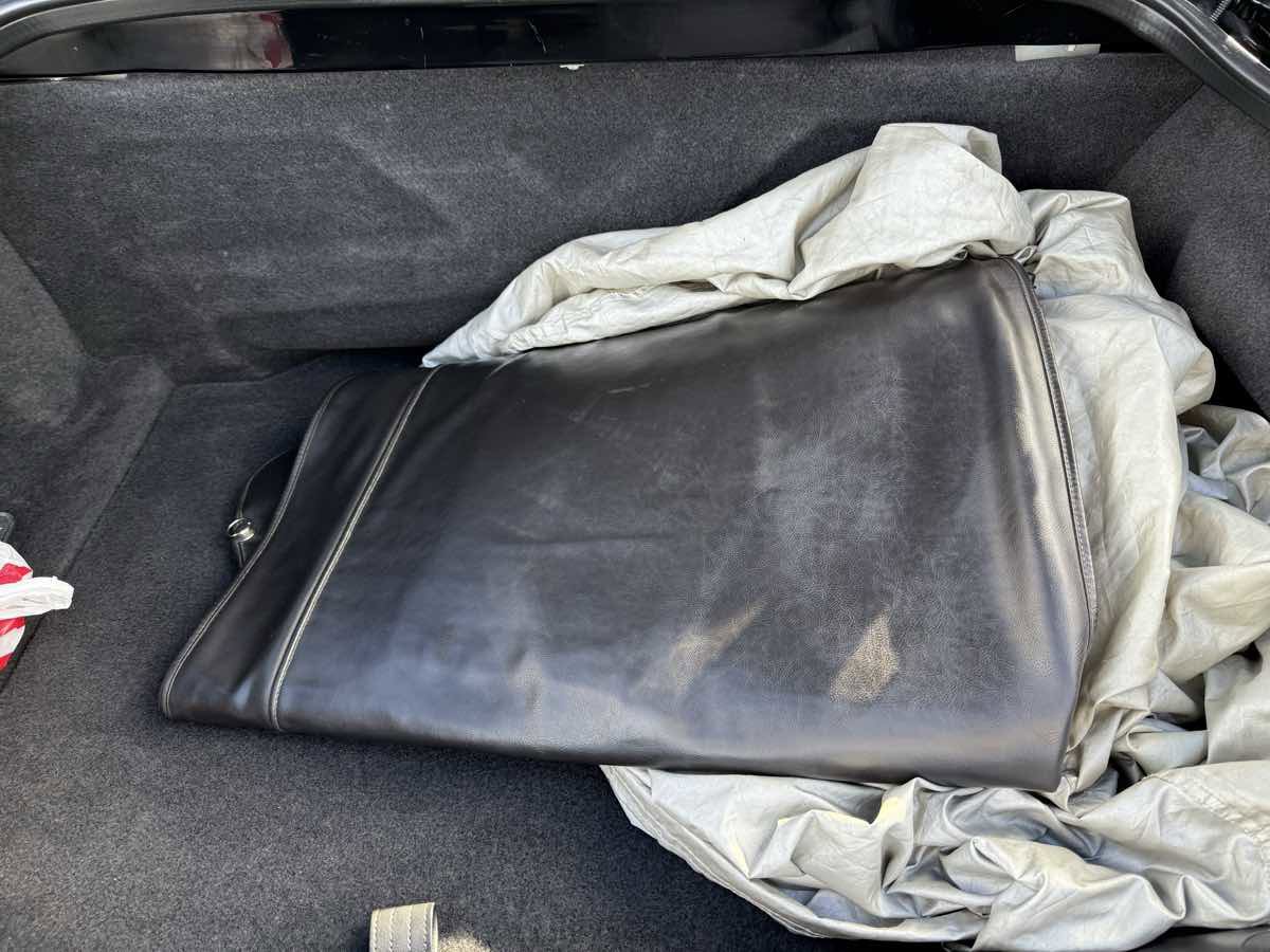 Used 2006 Jaguar XK8 Convertible image 16