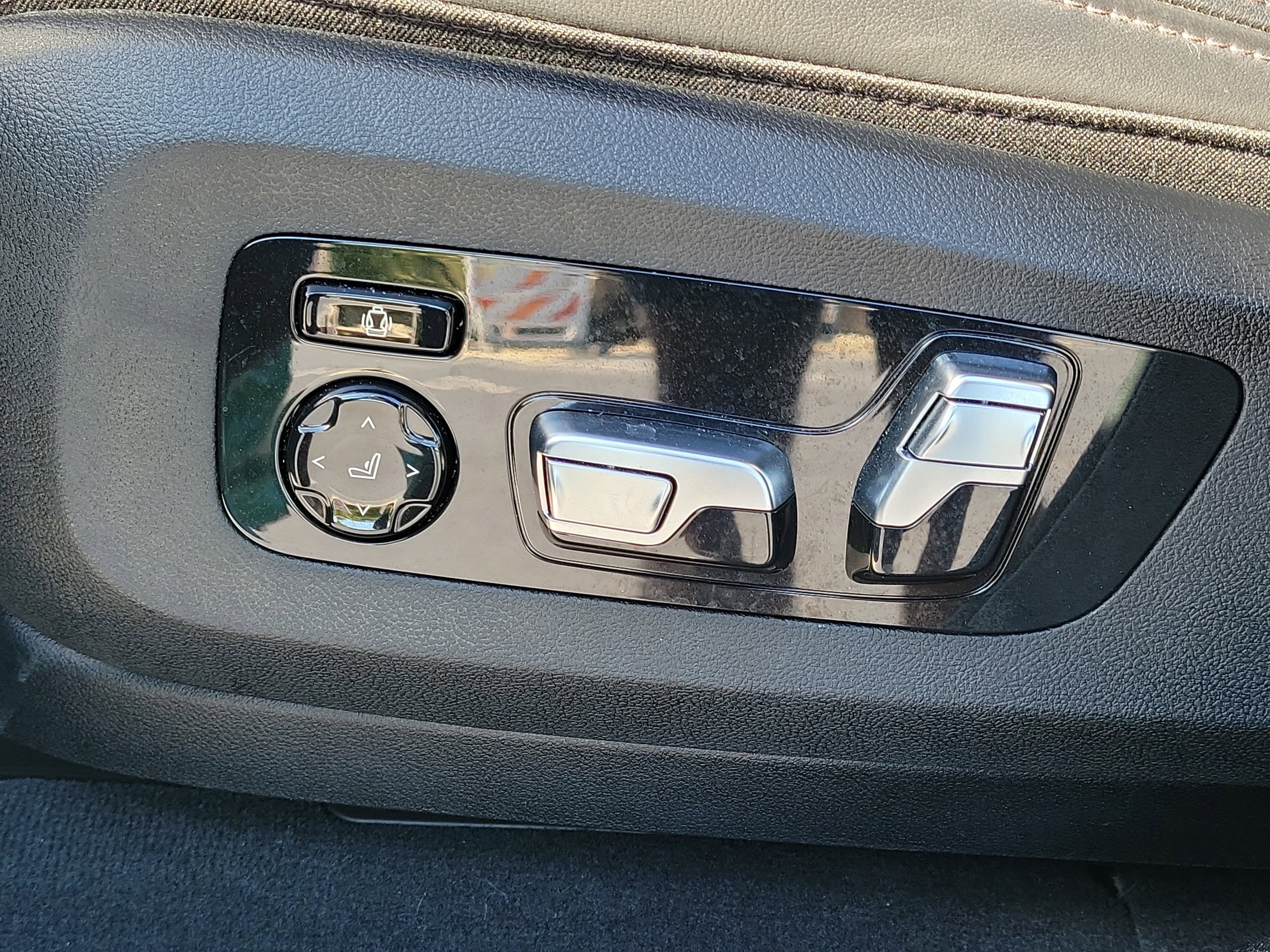 Used 2026 BMW X6 M60i image 22