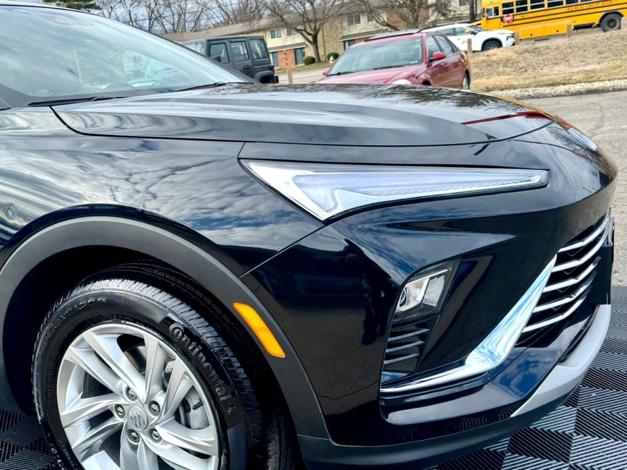 Used 2025 Buick Envista Preferred w/ Convenience I Package image 11