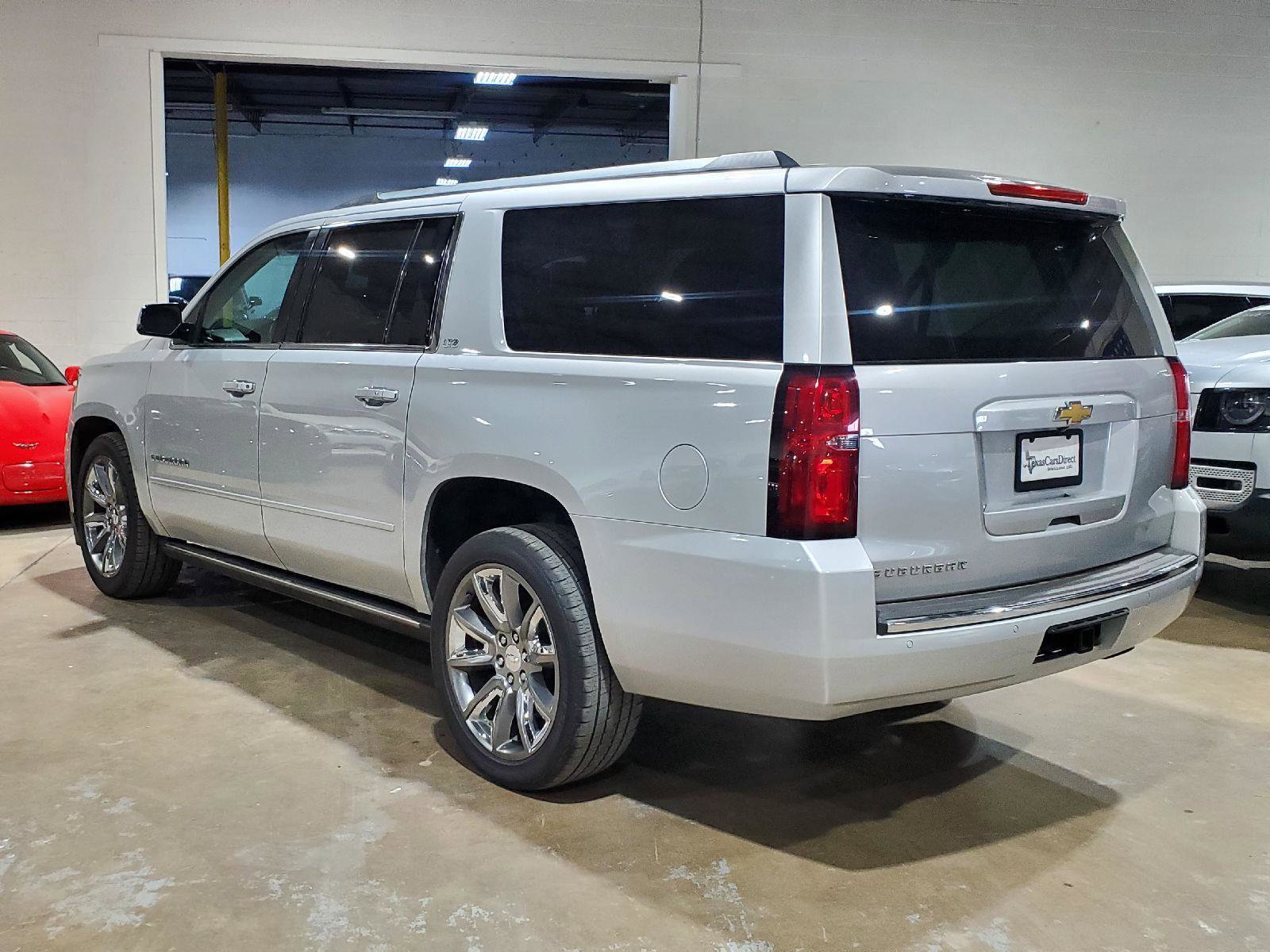 Used 2015 Chevrolet Suburban LTZ image 12