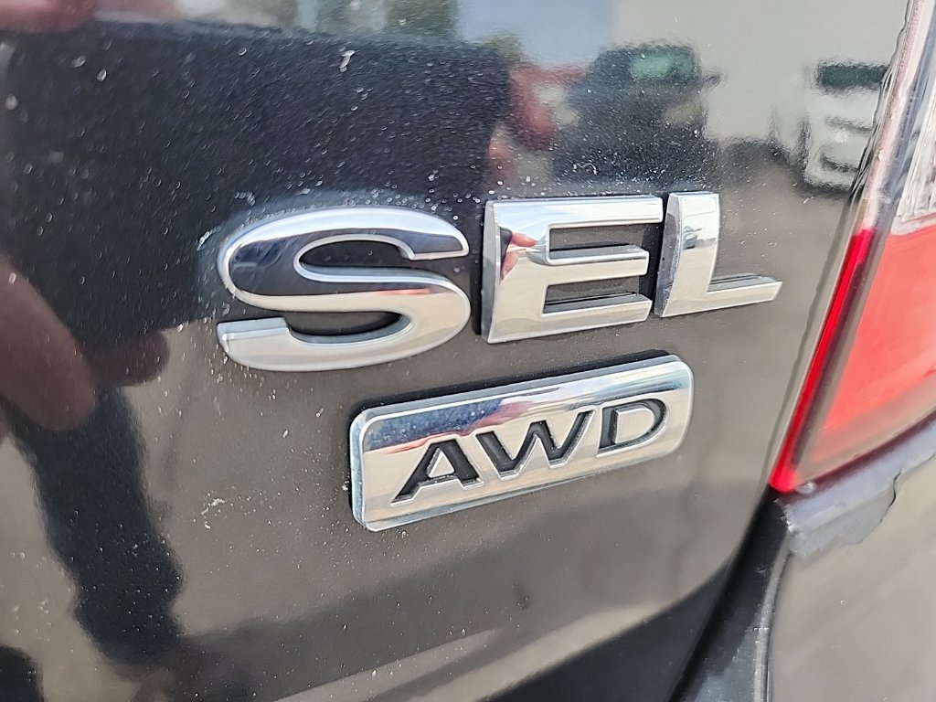 Used 2014 Ford Edge SEL AWD/4WD image 6