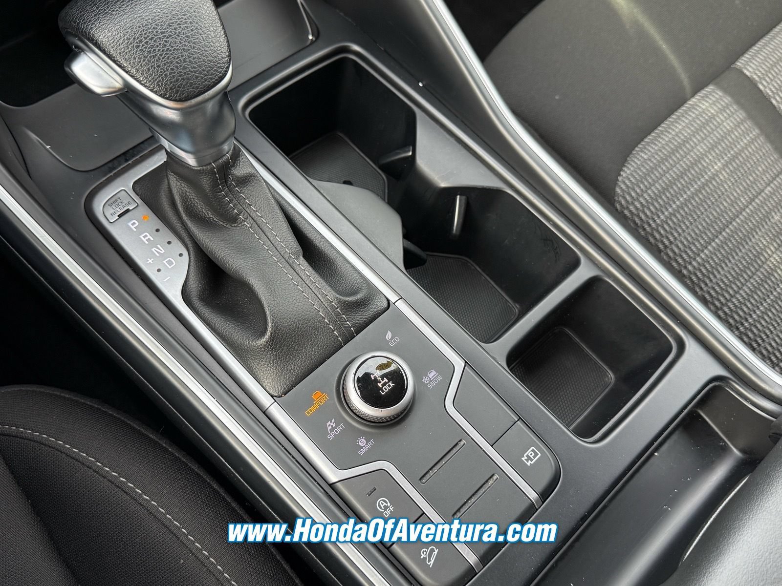 Used 2022 Kia Sorento LX AWD/4WD image 22
