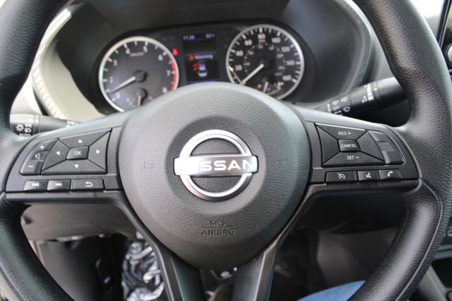 Used 2025 Nissan Sentra S image 16