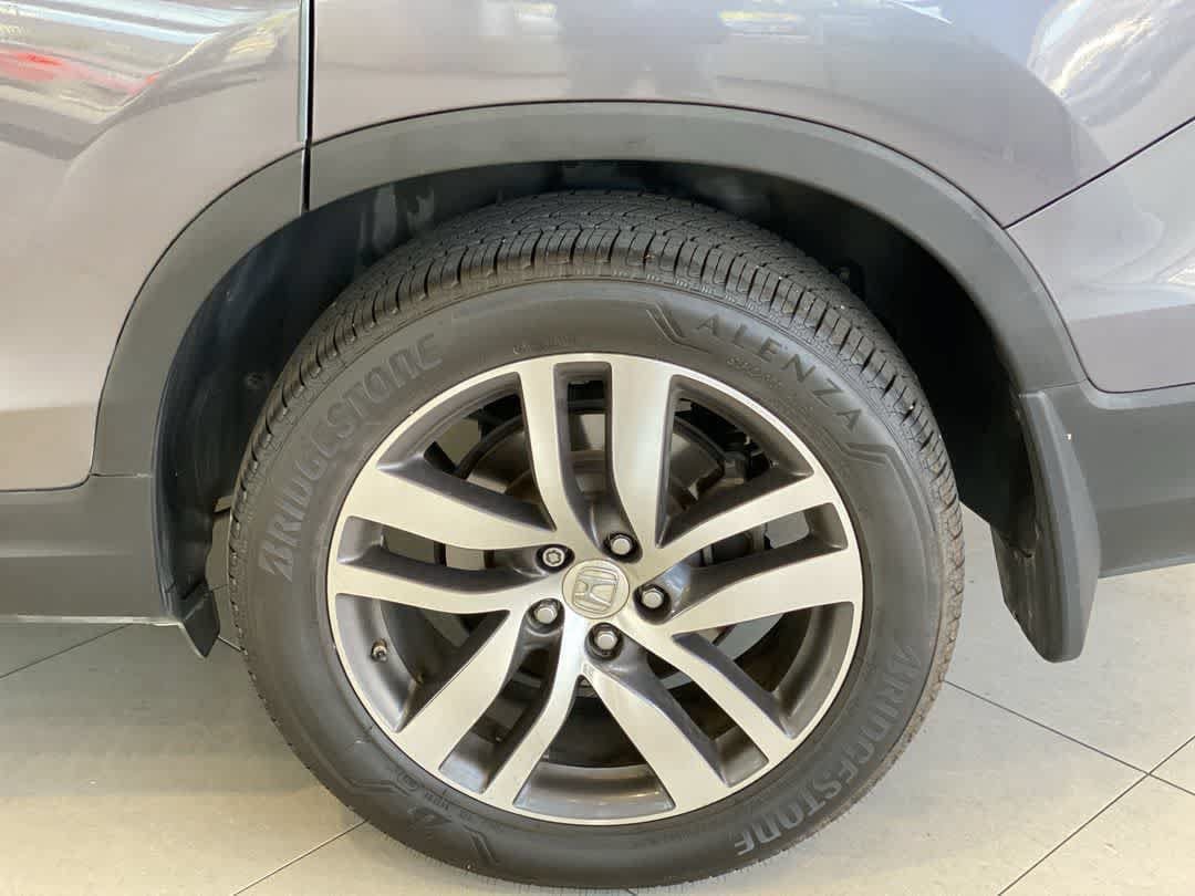 Used 2017 Honda Pilot Elite image 13