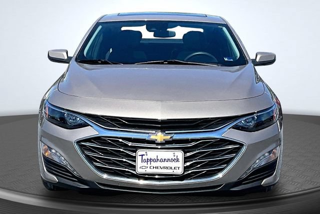 Used 2024 Chevrolet Malibu LT FWD image 2