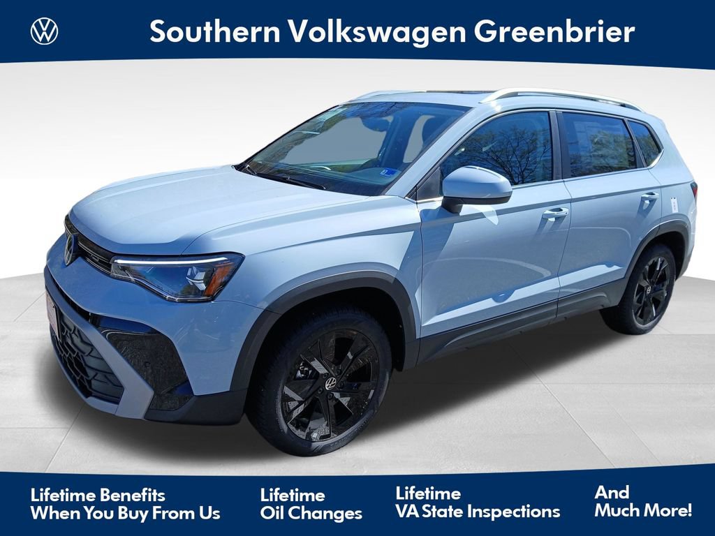 New 2026 Volkswagen Taos SE FWD image 1