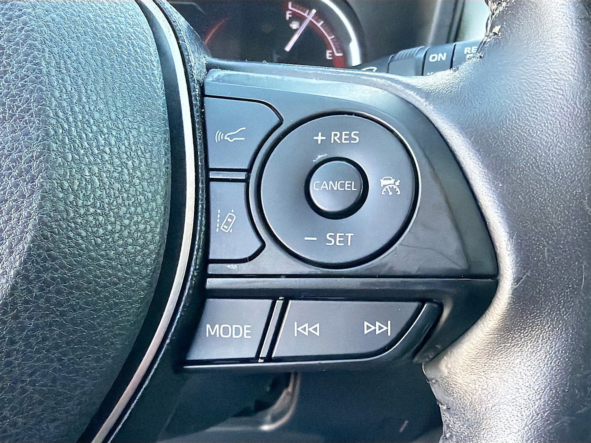 Used 2019 Toyota RAV4 Adventure w/ Cold Weather Package image 36