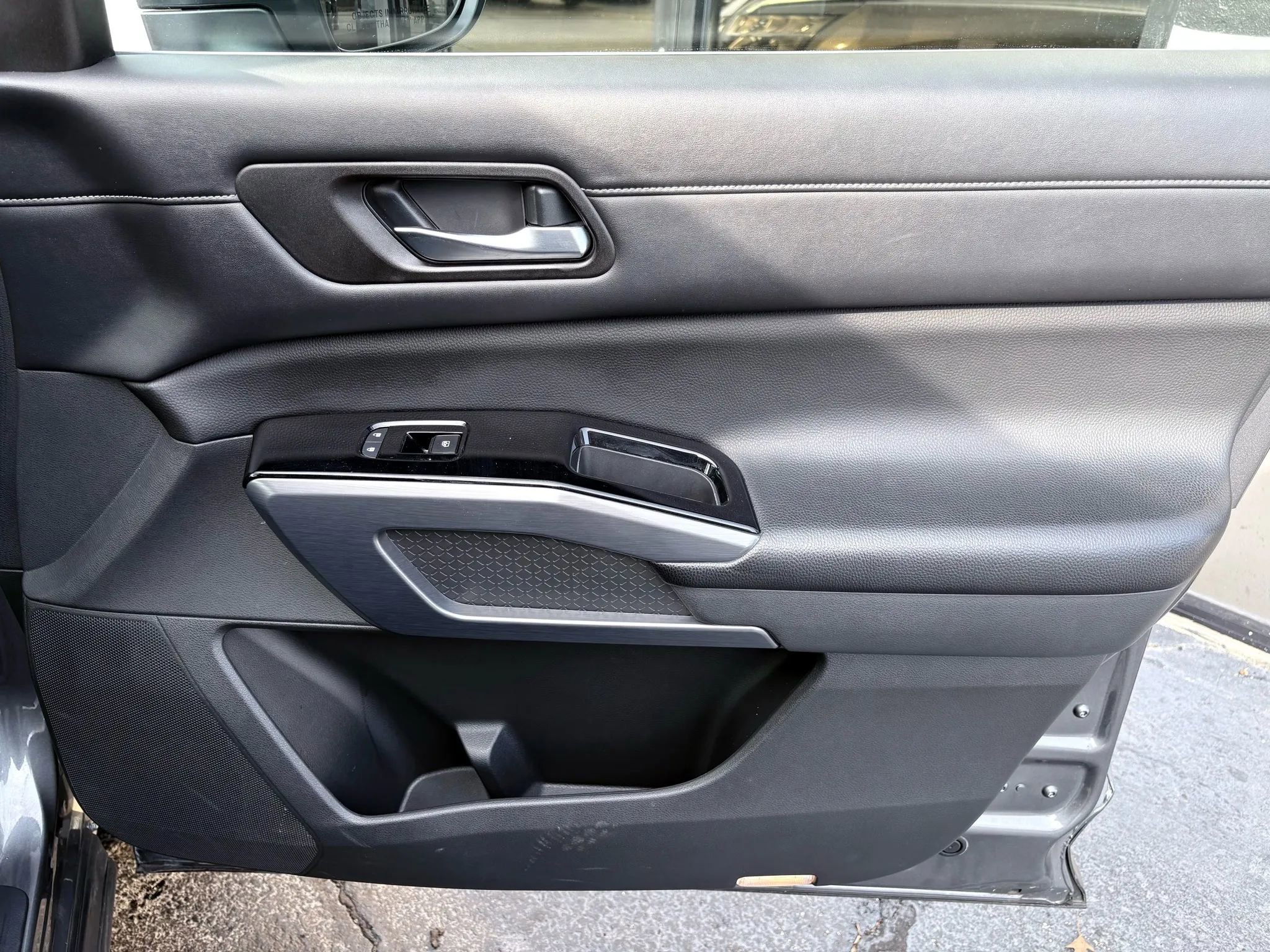 Used 2022 Nissan Pathfinder SL image 22