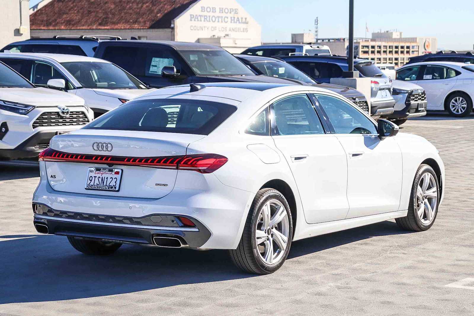 Used 2025 Audi A5 2.0T Premium w/ Convenience Package image 4