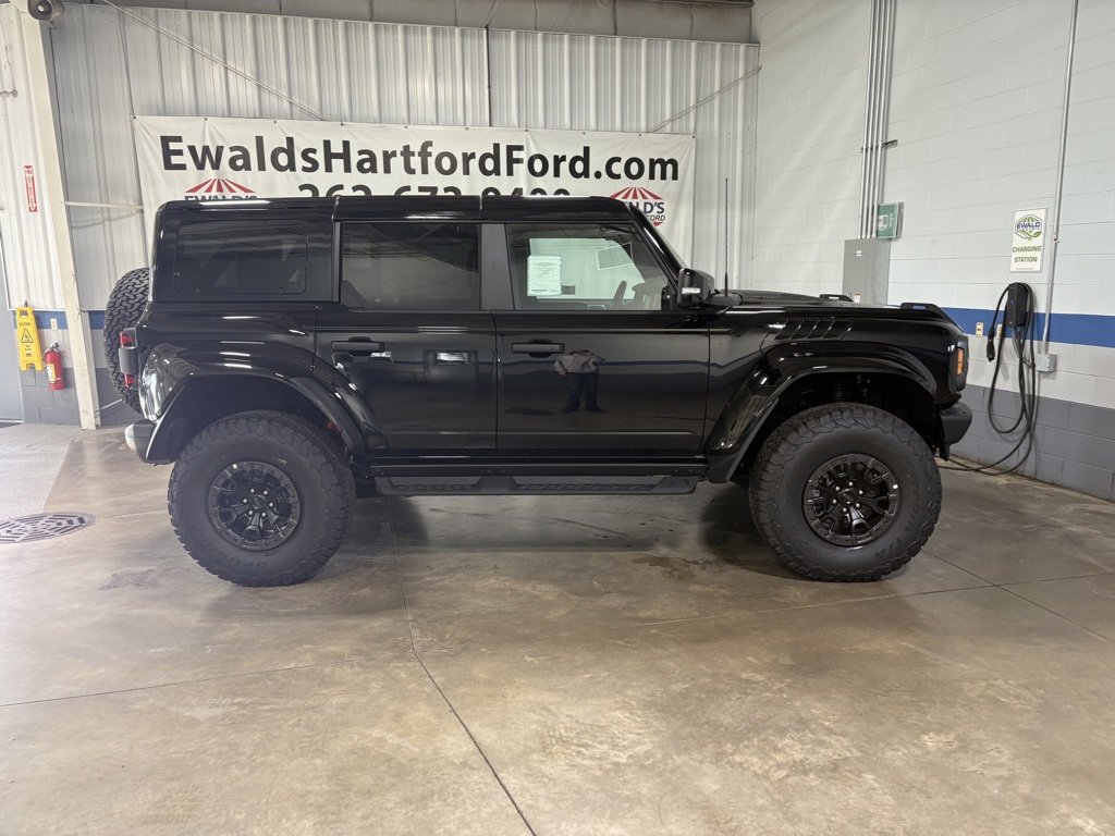 New 2025 Ford Bronco Raptor image 9