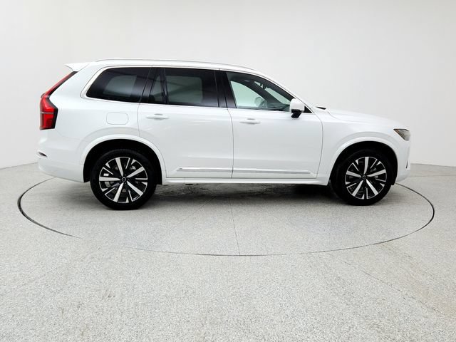New 2025 Volvo XC90 B6 Core w/ Climate Package image 4
