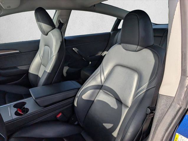 Used 2023 Tesla Model 3 Standard Range image 14