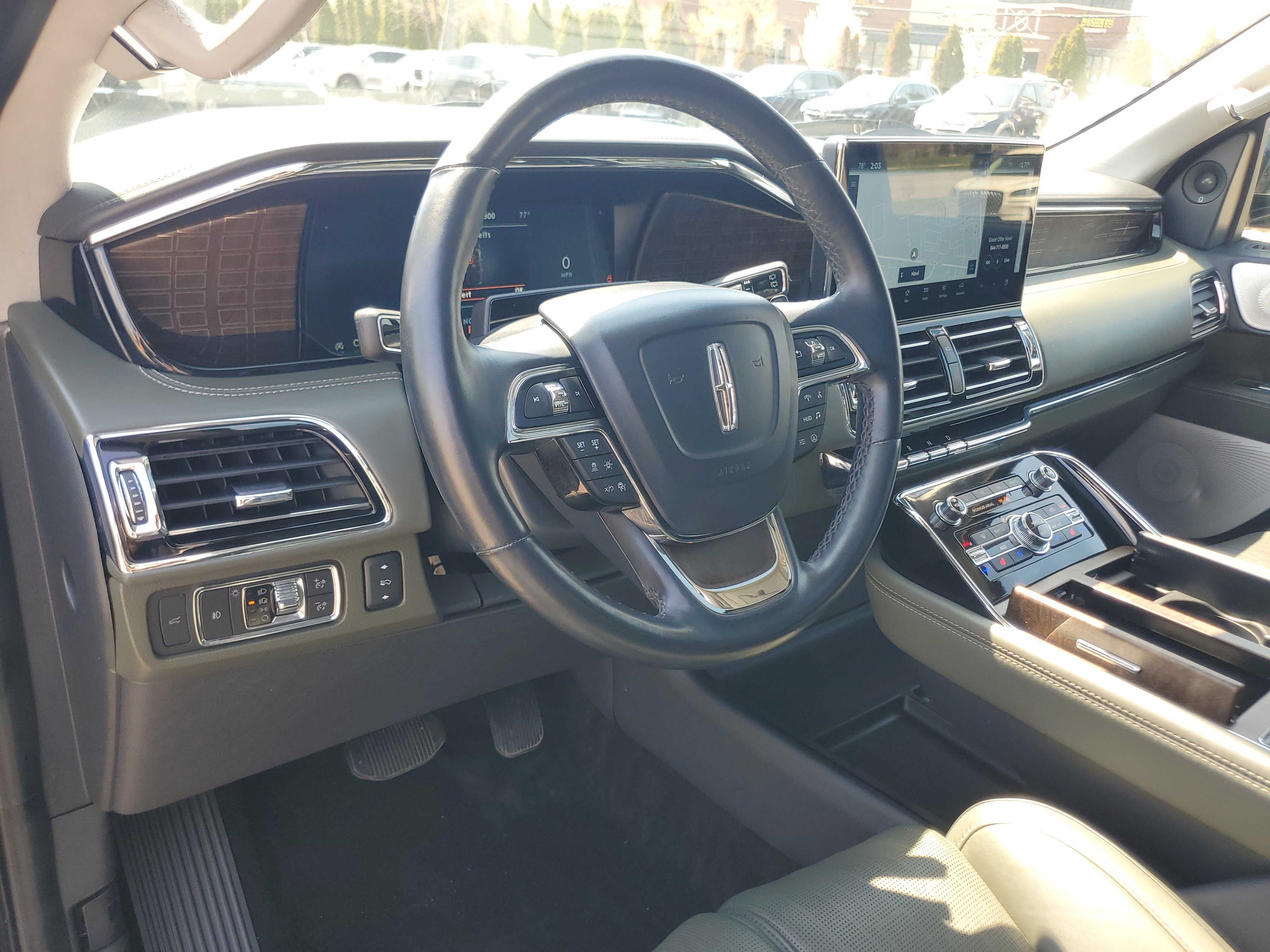 Certified 2022 Lincoln Navigator L Black Label AWD/4WD image 13