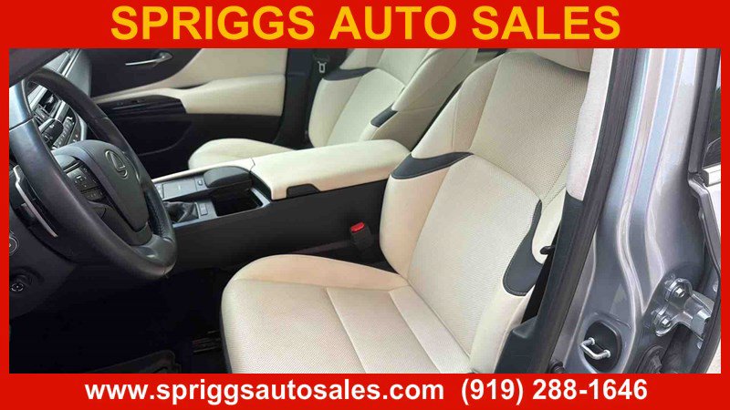 Used 2022 Lexus ES 350 w/ Premium Package FWD image 7