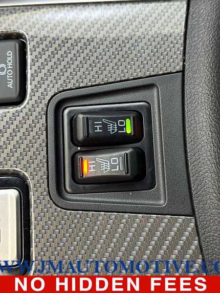 Used 2019 Mitsubishi Outlander SEL image 38