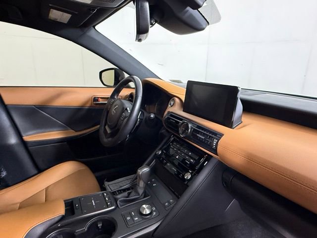 Used 2023 Lexus IS 300 w/ Premium Package RWD image 31