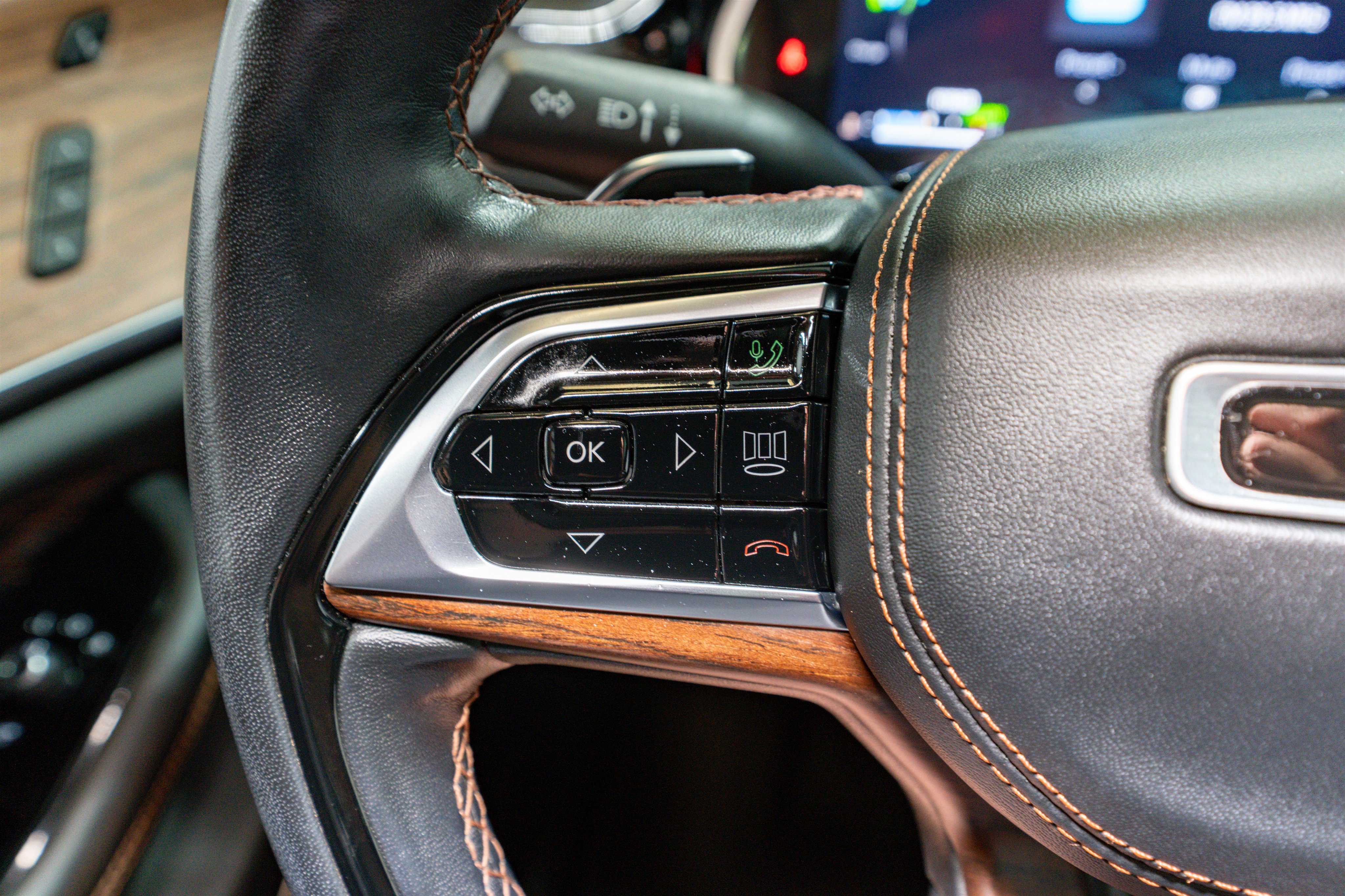 Used 2023 Jeep Grand Cherokee Summit w/ High Altitude Package image 32