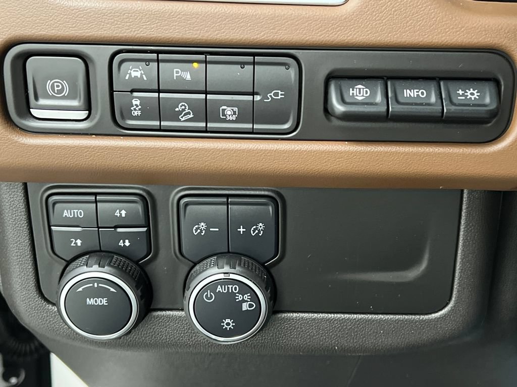 Used 2022 Chevrolet Tahoe High Country AWD/4WD image 54