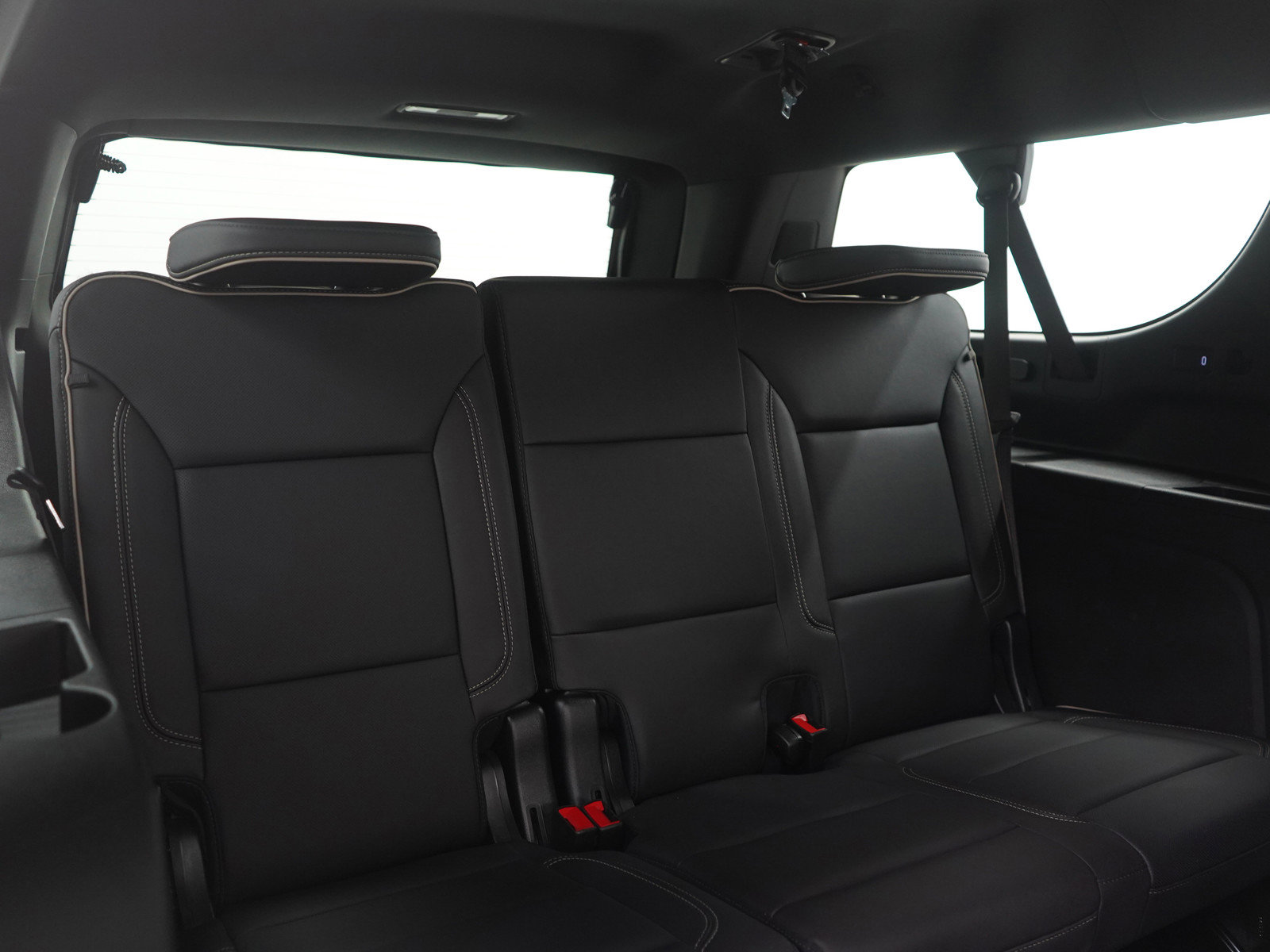 Used 2022 GMC Yukon XL SLT image 11