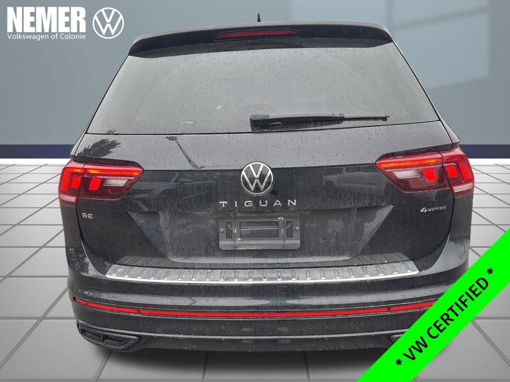 Used 2022 Volkswagen Tiguan SE R-Line image 8