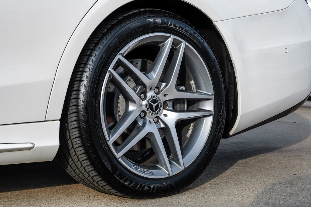 Used 2019 Mercedes-Benz S 560e w/ AMG Line Exterior image 63