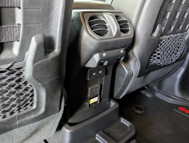 Used 2023 Jeep Wrangler Unlimited Rubicon w/ Xtreme 35 Tire Package AWD/4WD image 22