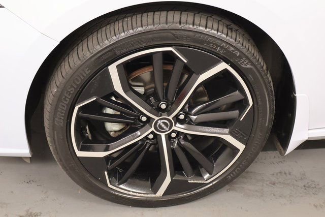 Certified 2023 Nissan Altima 2.5 SR AWD/4WD image 7