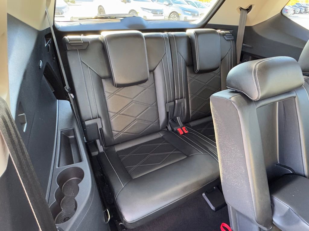 Used 2024 Volkswagen Atlas SE image 29
