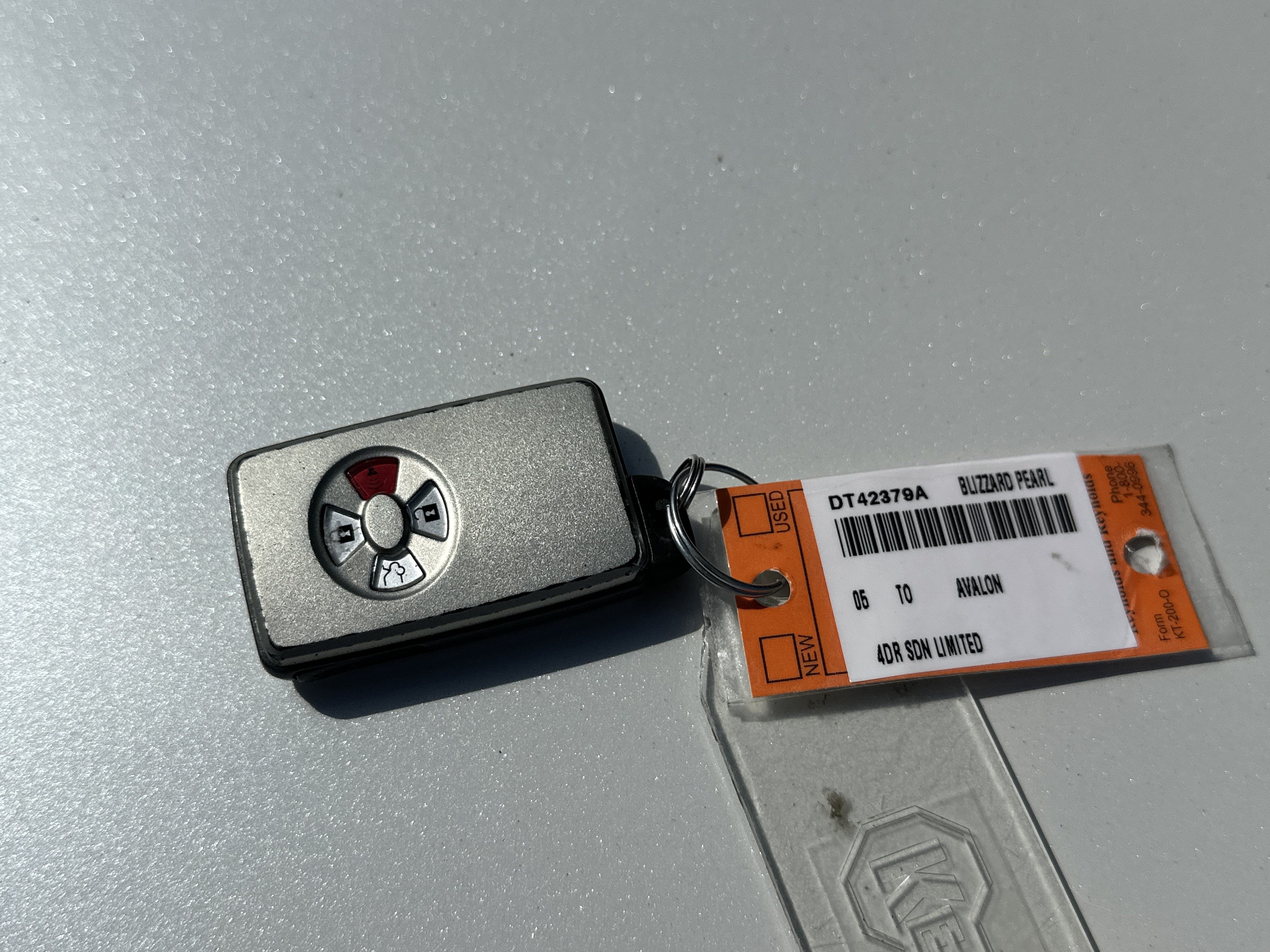 Used 2005 Toyota Avalon Limited FWD image 36