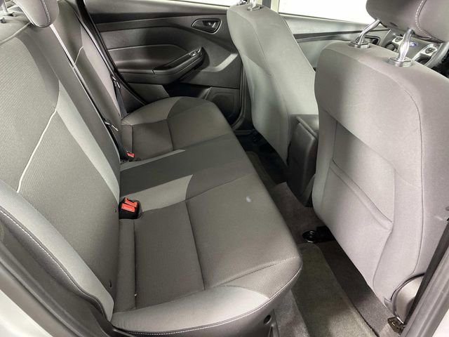 Used 2012 Ford Focus SE image 12