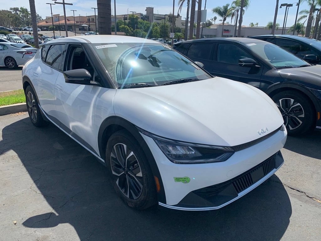 Certified 2023 Kia EV6 Light RWD image 4