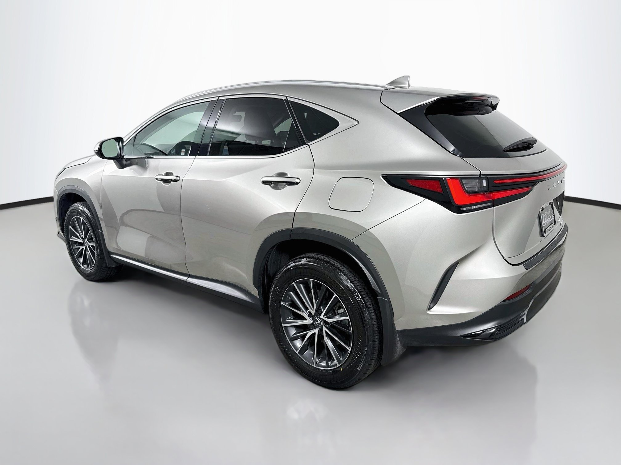 Certified 2024 Lexus NX 350h AWD w/ Cold Area Package image 5