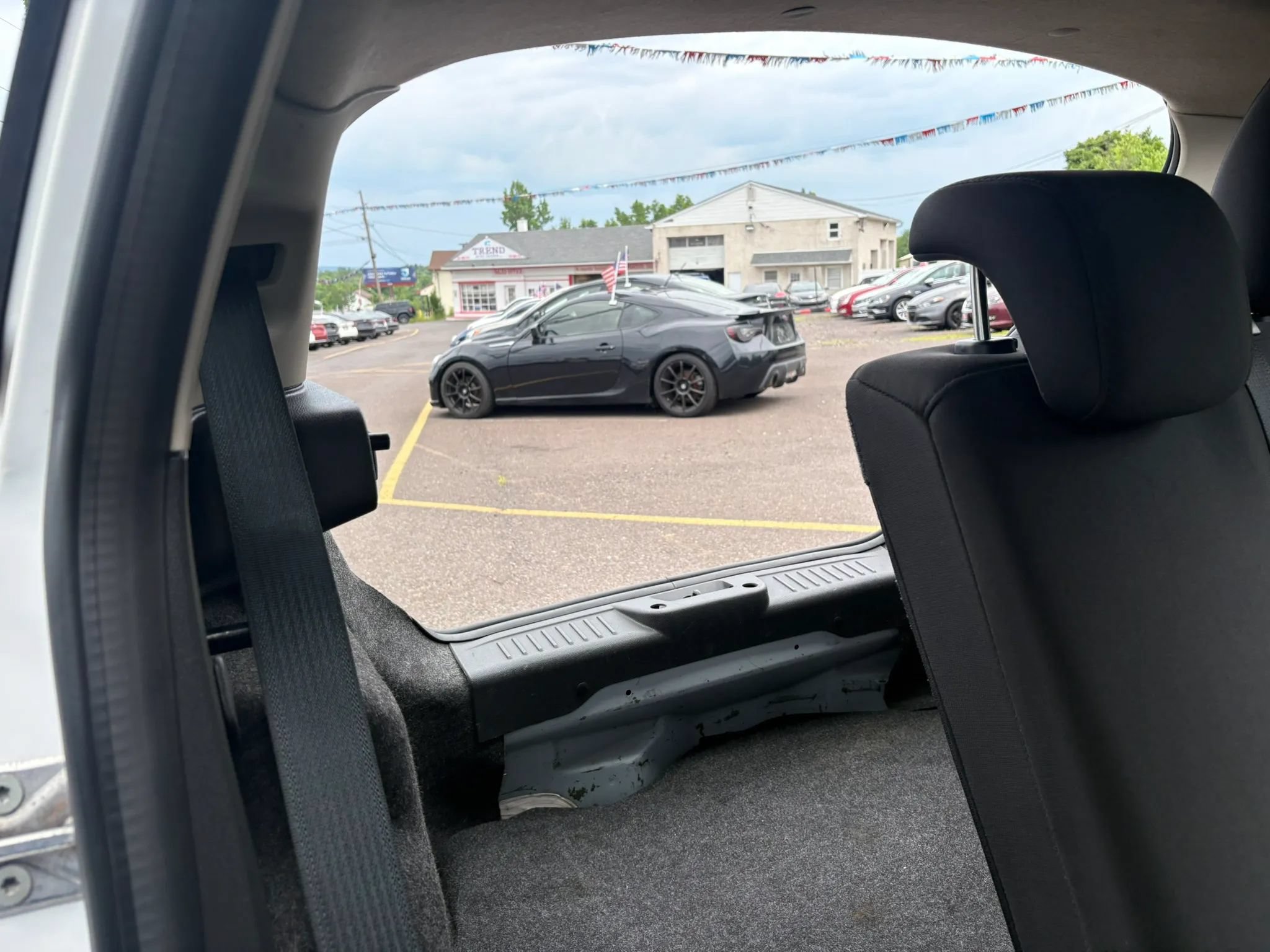 Used 2013 Ford Fiesta SE FWD image 23