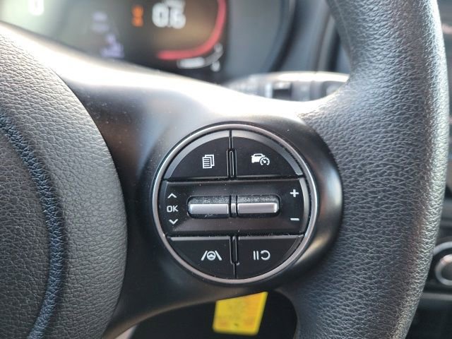 Used 2024 Kia Soul LX w/ Option Group 015 FWD image 10