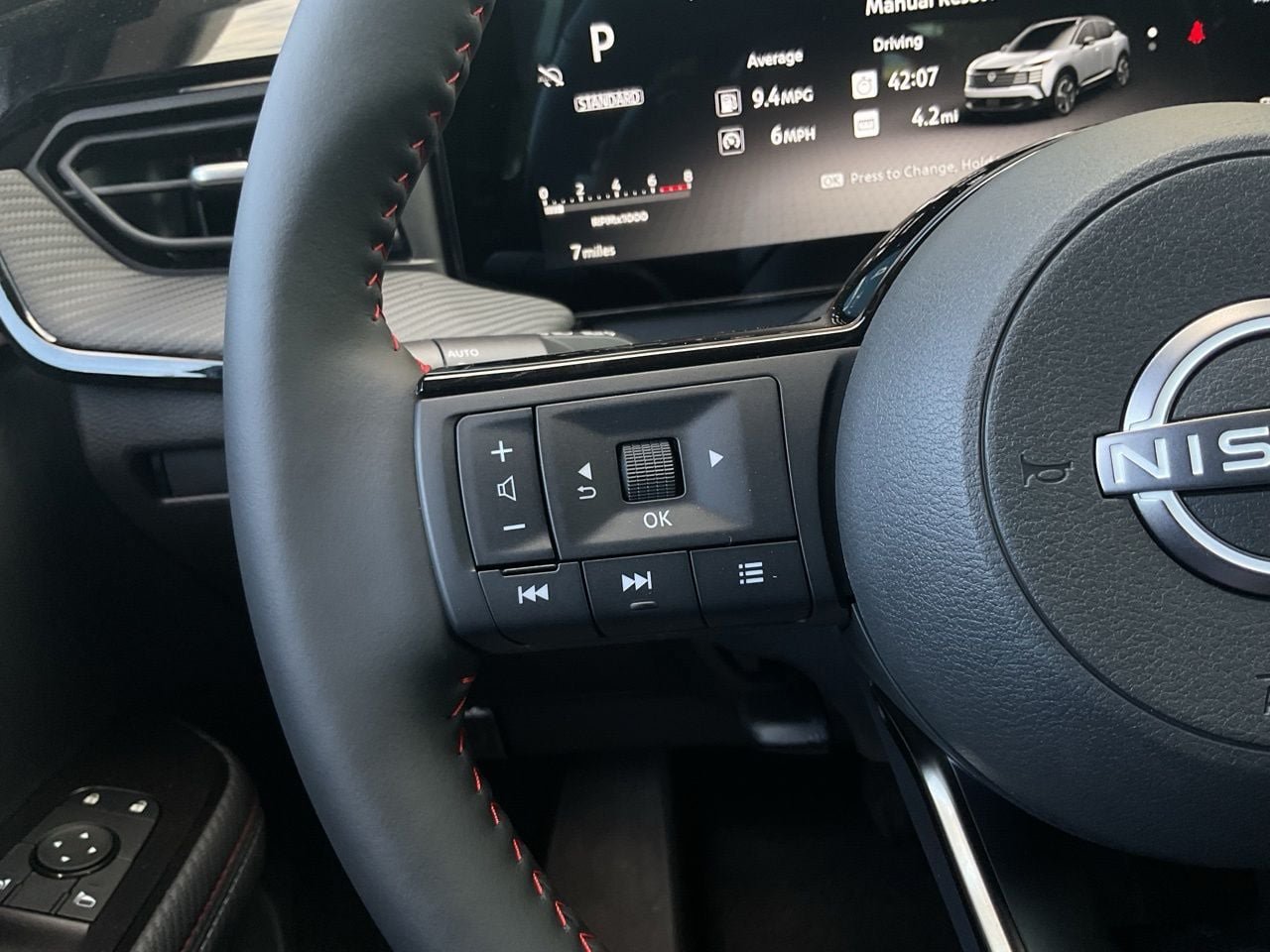 New 2027 Nissan Kicks SR FWD image 37