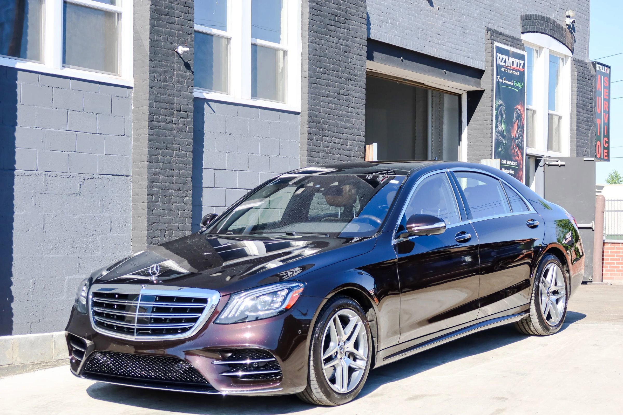 Used 2018 Mercedes-Benz S 560 4MATIC Sedan image 3