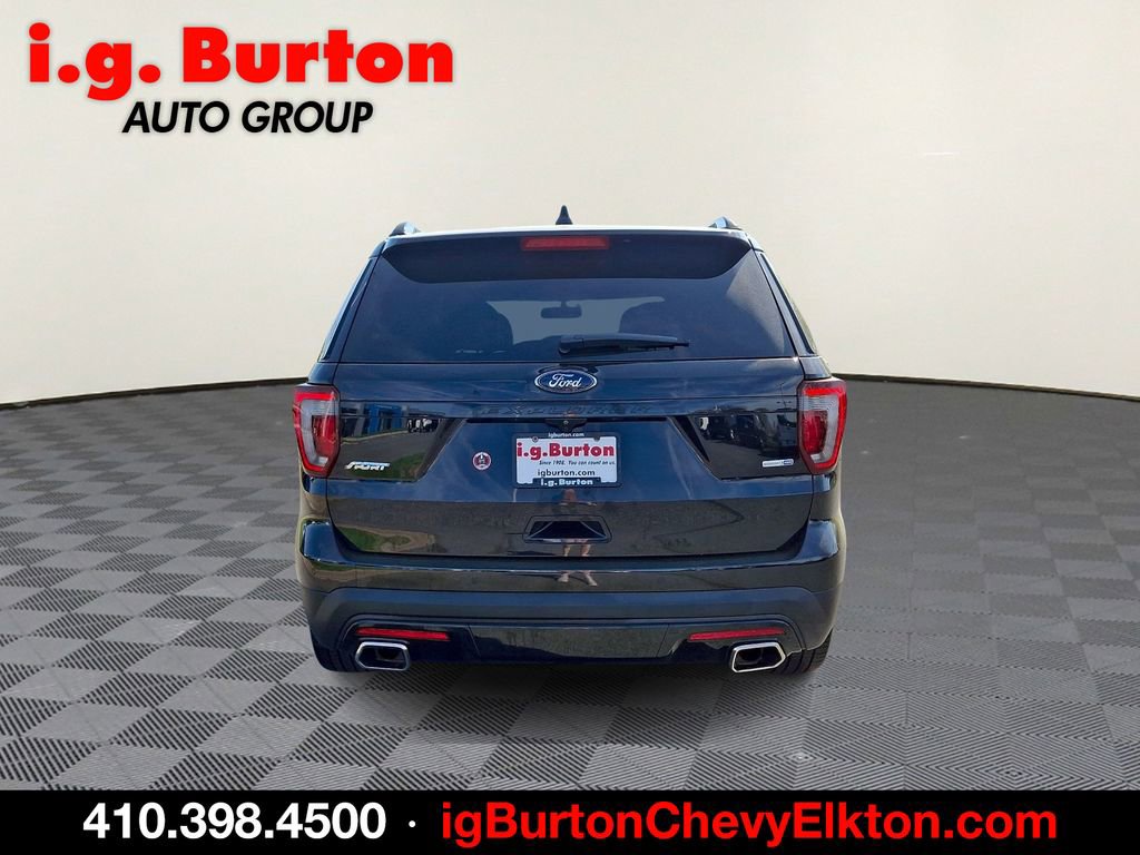 Used 2017 Ford Explorer Sport w/ Equipment Group 401A image 5