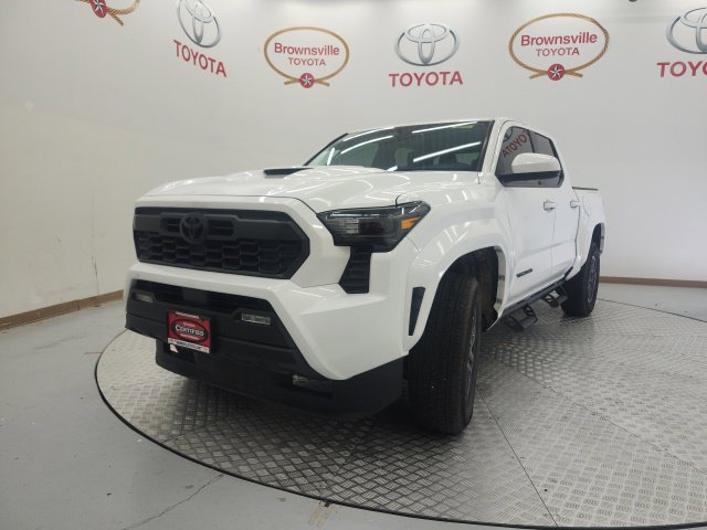 Certified 2026 Toyota Tacoma TRD Sport RWD image 2