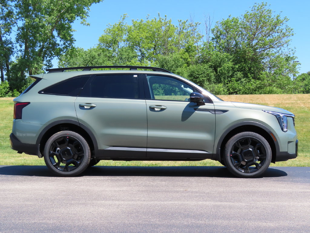 New 2026 Kia Sorento SX AWD/4WD image 2