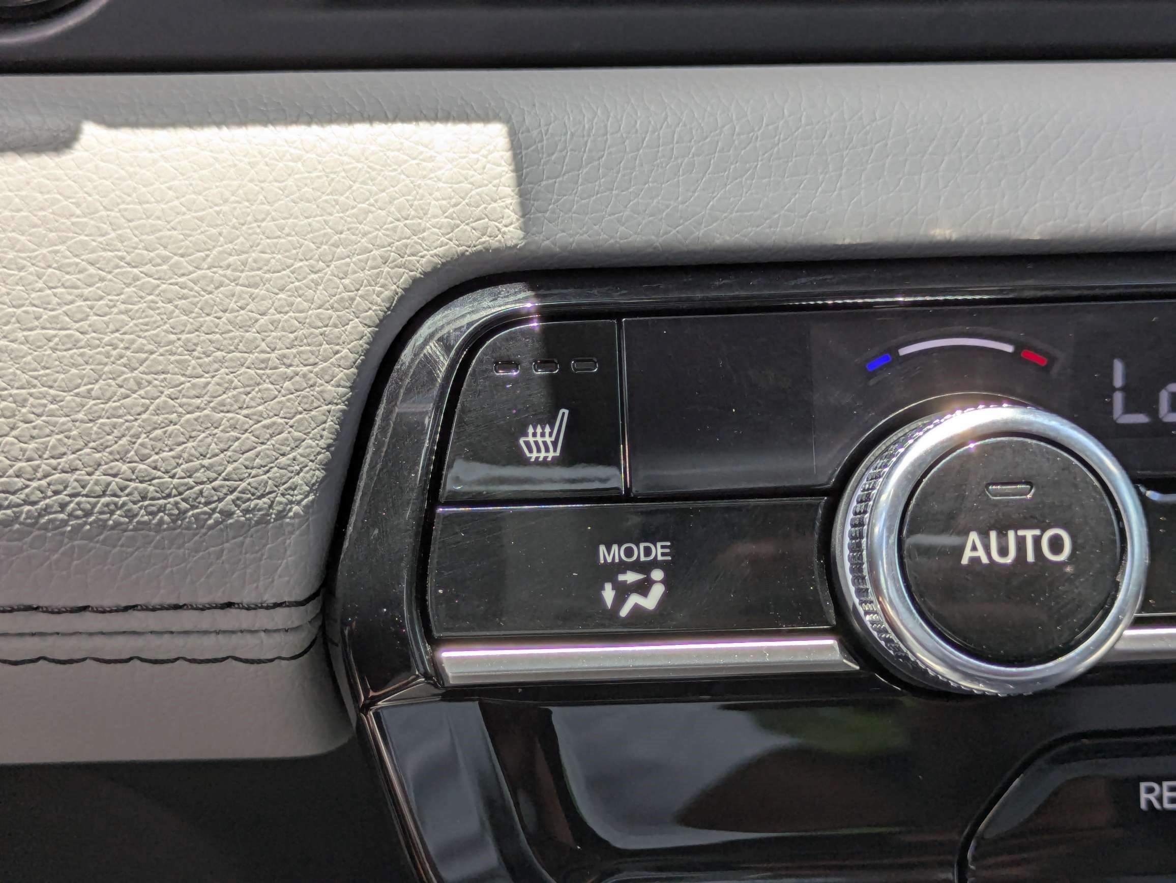 Certified 2025 Honda Pilot EX-L image 30