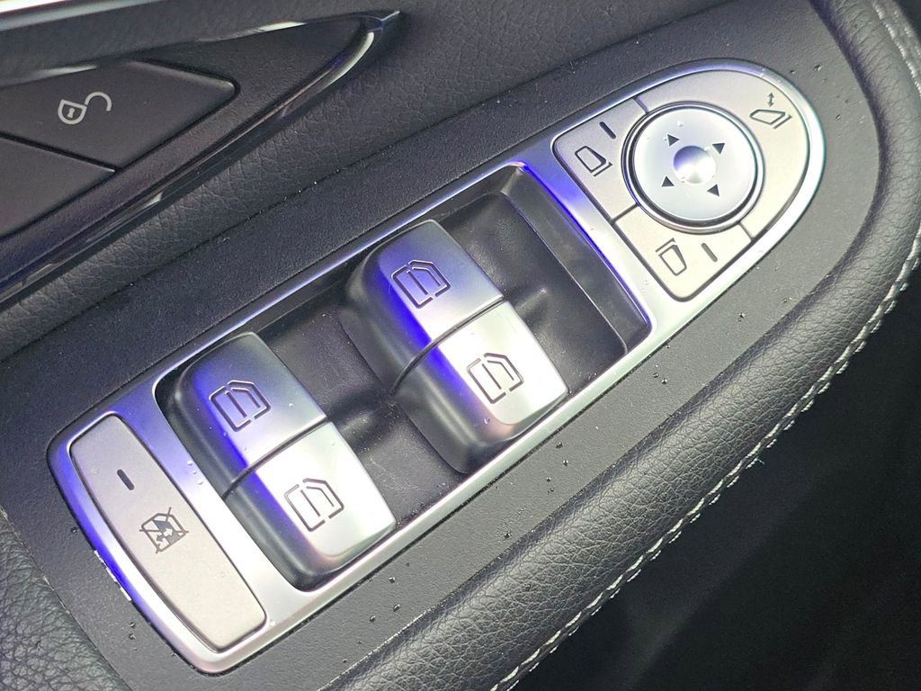 Certified 2022 Mercedes-Benz GLC 300 4MATIC image 26