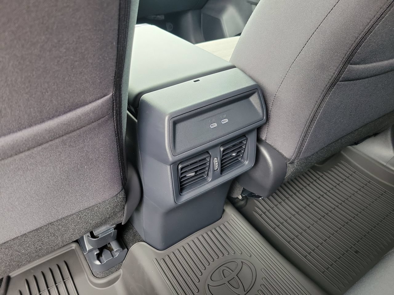 New 2026 Toyota RAV4 SE AWD/4WD image 12