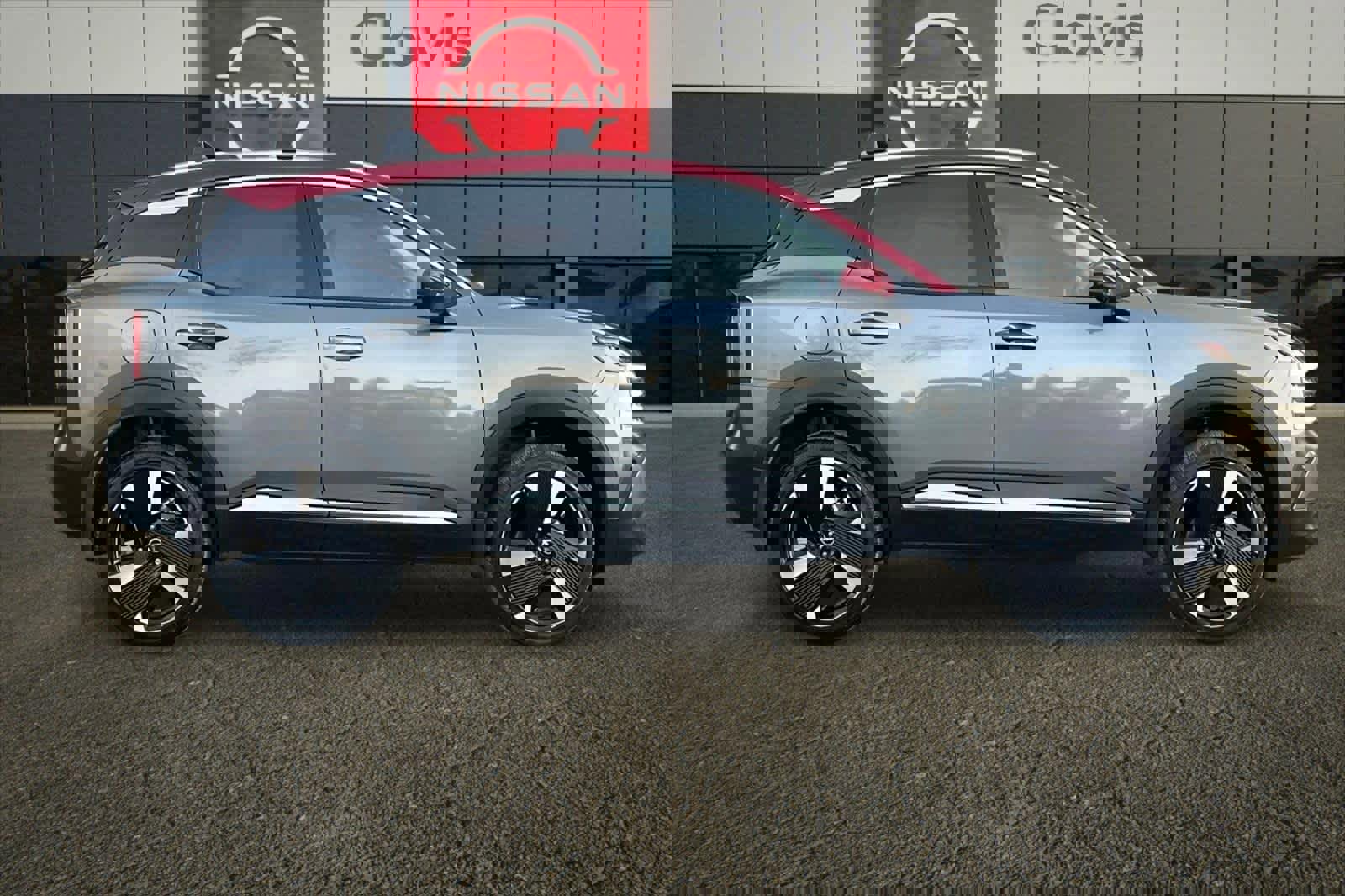 New 2026 Nissan Kicks SR image 9