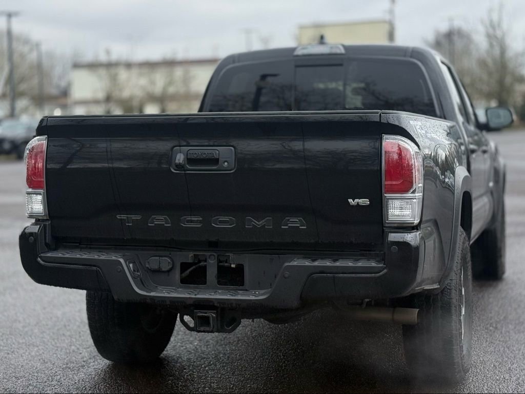 Used 2023 Toyota Tacoma TRD Off-Road w/ Technology Package image 5