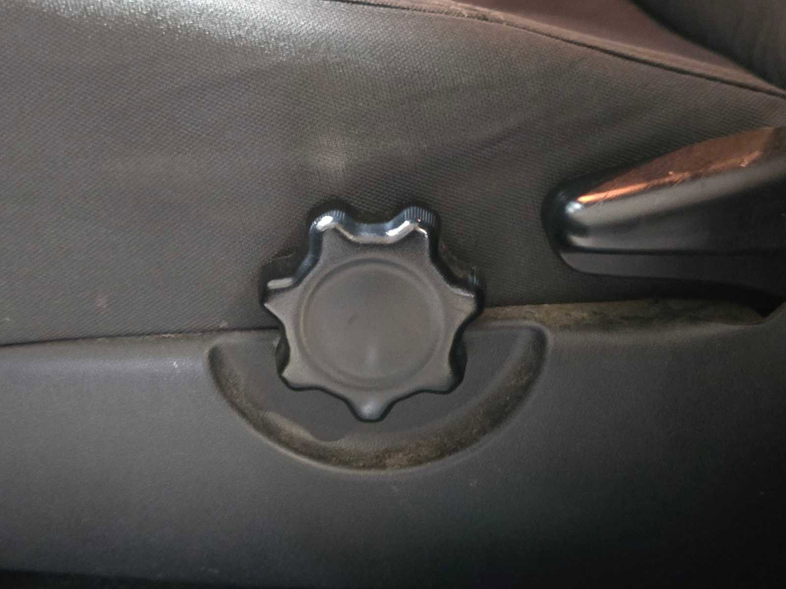 Used 2019 Toyota Tacoma TRD Off-Road w/ Technology Package AWD/4WD image 22