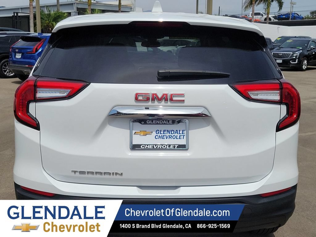 Certified 2024 GMC Terrain SLE FWD image 12