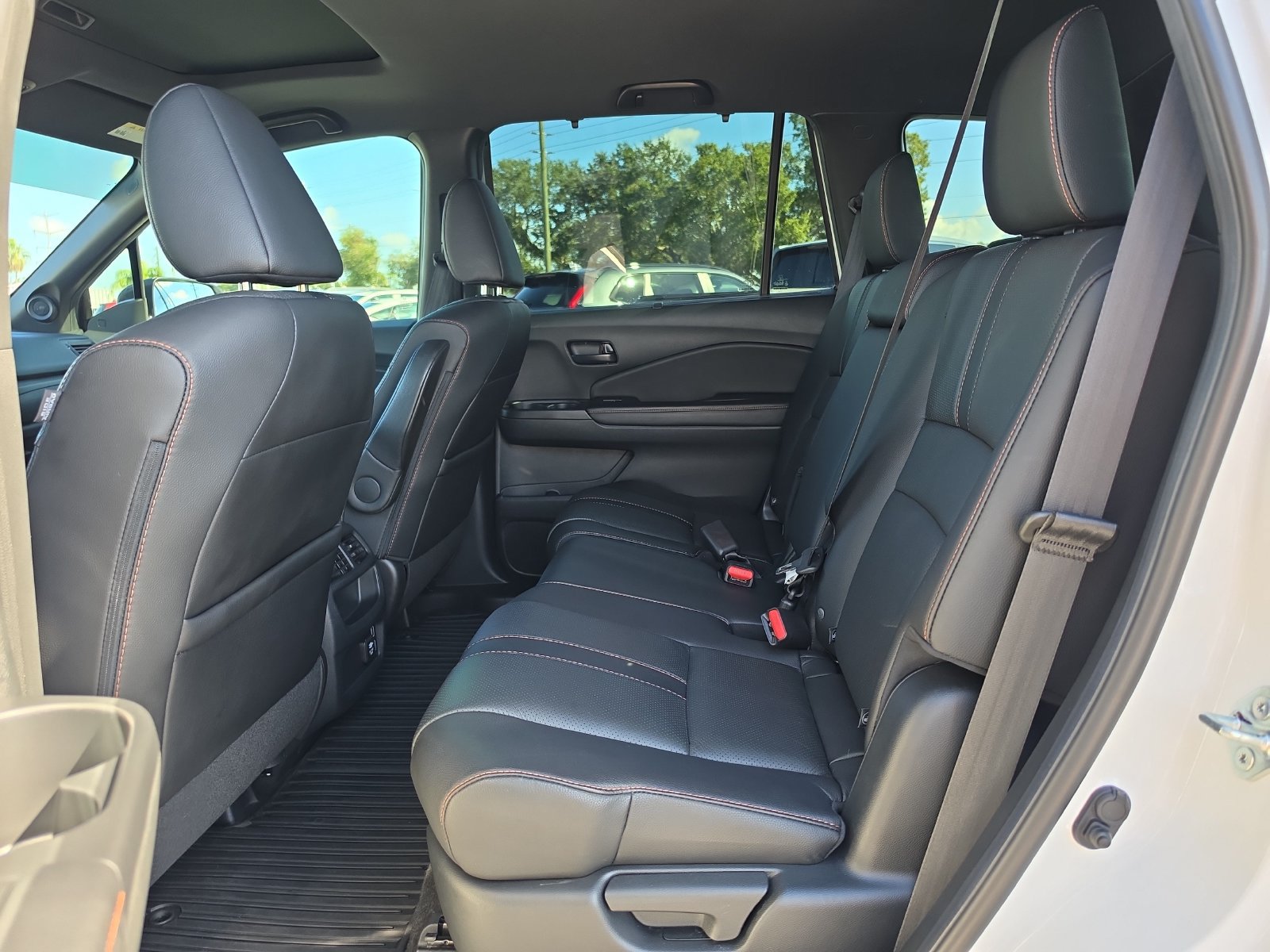 Used 2022 Honda Passport TrailSport image 13