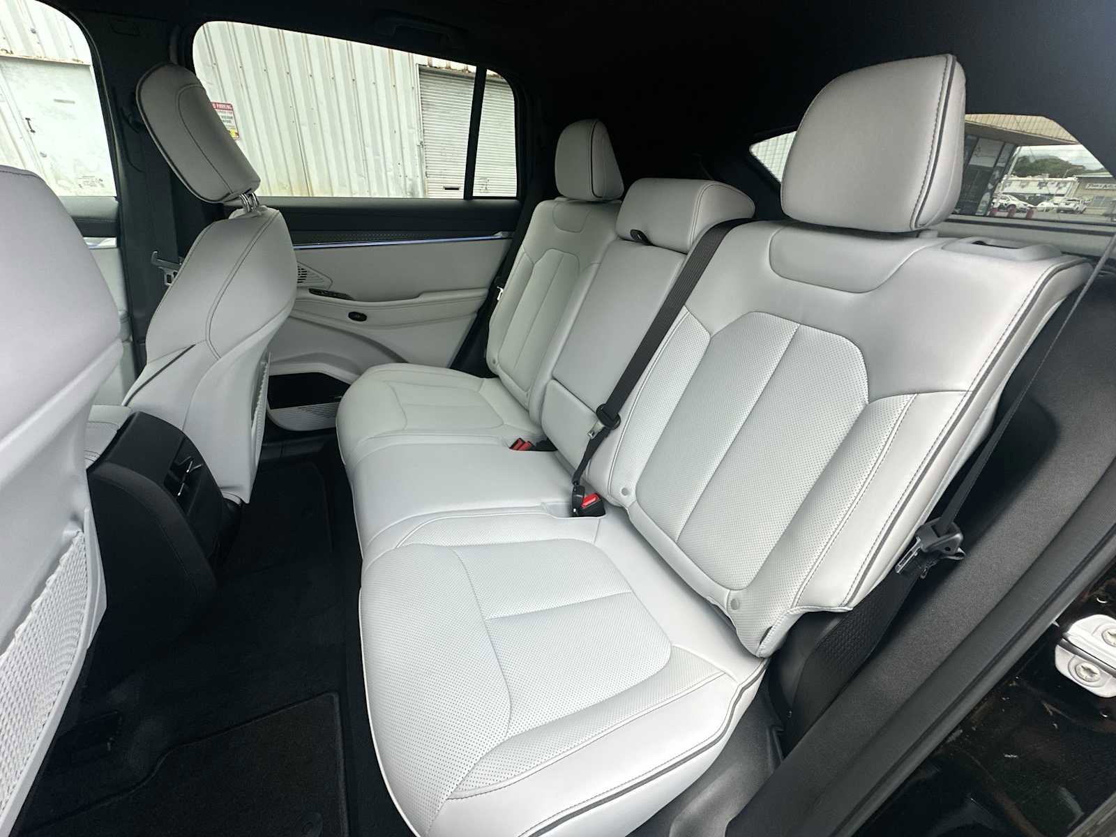 New 2025 Jeep Wagoneer S Limited image 25