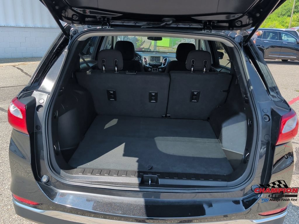 Used 2019 Chevrolet Equinox LT FWD image 12